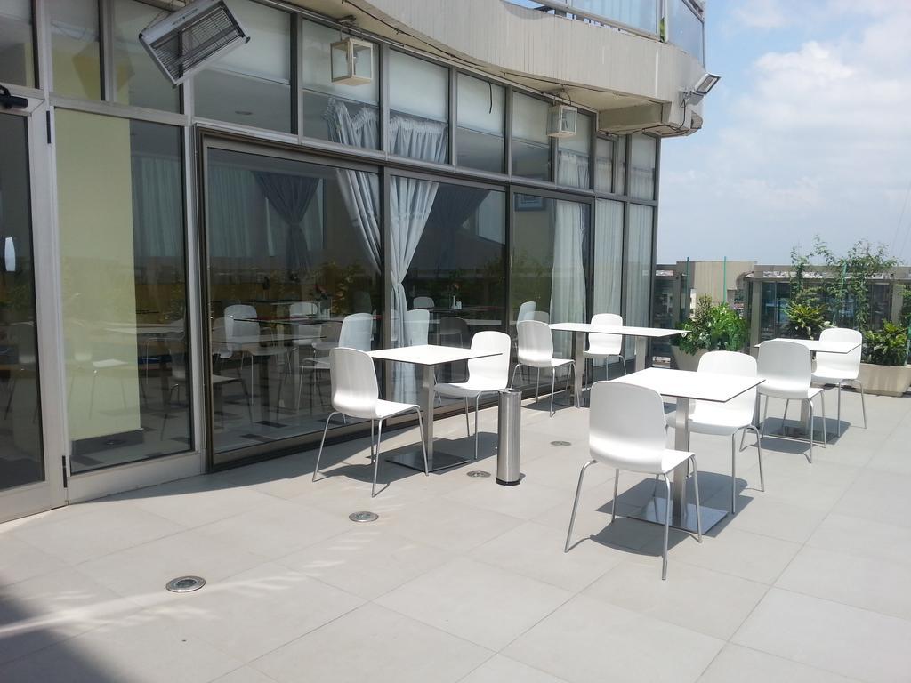 קוטונו Benin Royal Hotel מראה חיצוני תמונה
