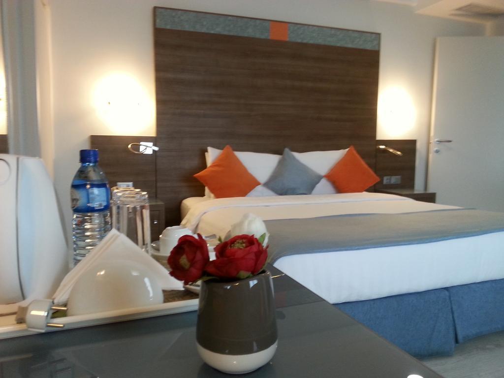קוטונו Benin Royal Hotel מראה חיצוני תמונה